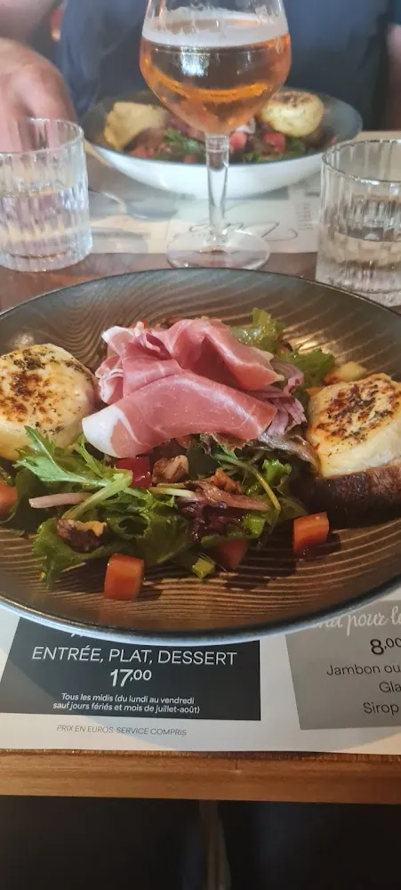 Salade de Chèvre Chaud